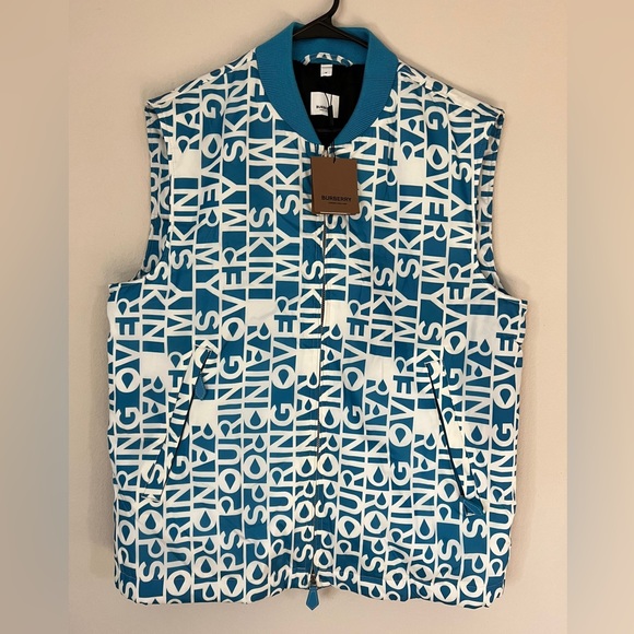 Burberry Rain Capsule Brentwall Quilted Vest In White Ip Pattern